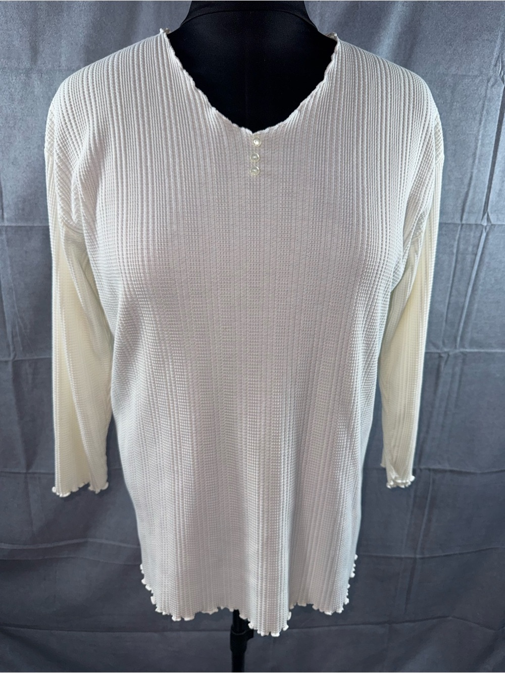 2794-Honors Women's Cream Waffle Knit Long-Sleeve Top with Scalloped Trim
